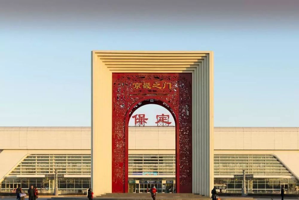 保定主持人激情开场,引领精彩活动启幕